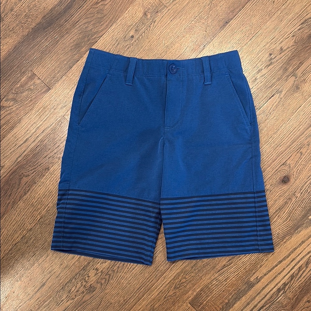 Under Armour Blue Flat Front Shorts with Structured Fit